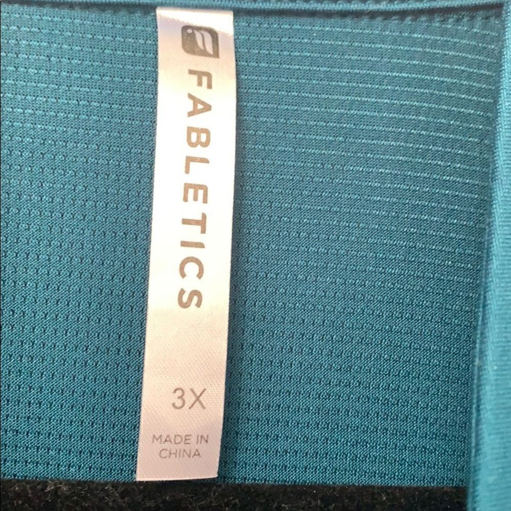 Fabletics Kimmy Jacket Baltic - Picture 2 of 4